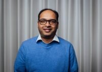 Dr. Rohan Karande, Leiter des Forschungsprojekts REPLACER am Forschungs- und Transferzentrum b-ACTmatter der Universität Leipzig | Quelle: Foto: Christian Hüller | Copyright: Universität Leipzig