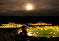 Der Versuch zum Skyglow im IGB Seelabor. Credits: Andreas Jechow