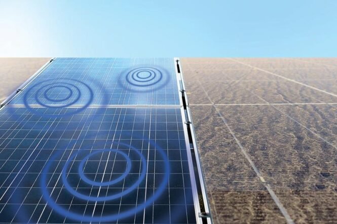 Im Projekt AkSoRe arbeitet das Fraunhofer IDMT an einem Verfahren zur automatischen Reinigung der Module mittels Körperschall. | Copyright: Silberform AG