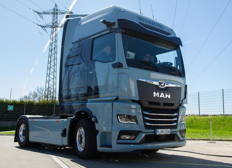 E-LKW | Copyright: Technische Universität München