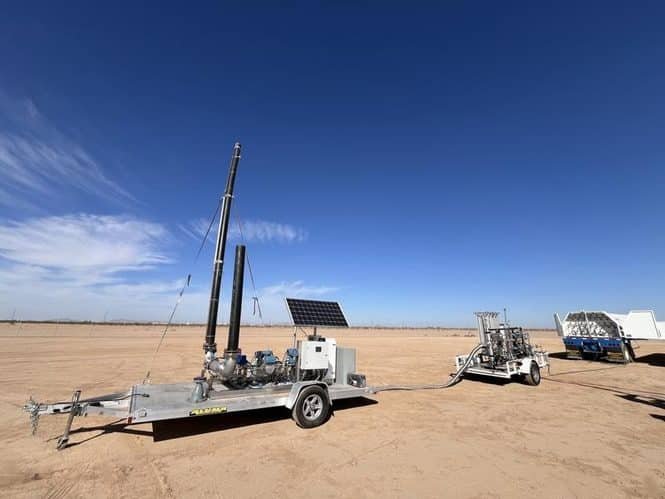 Solarmodule versorgen Anlagen zur Methanfreisetzung am Forschungsstandort in Casa Grande, Arizona, mit Energie. Credits: Frances Reuland