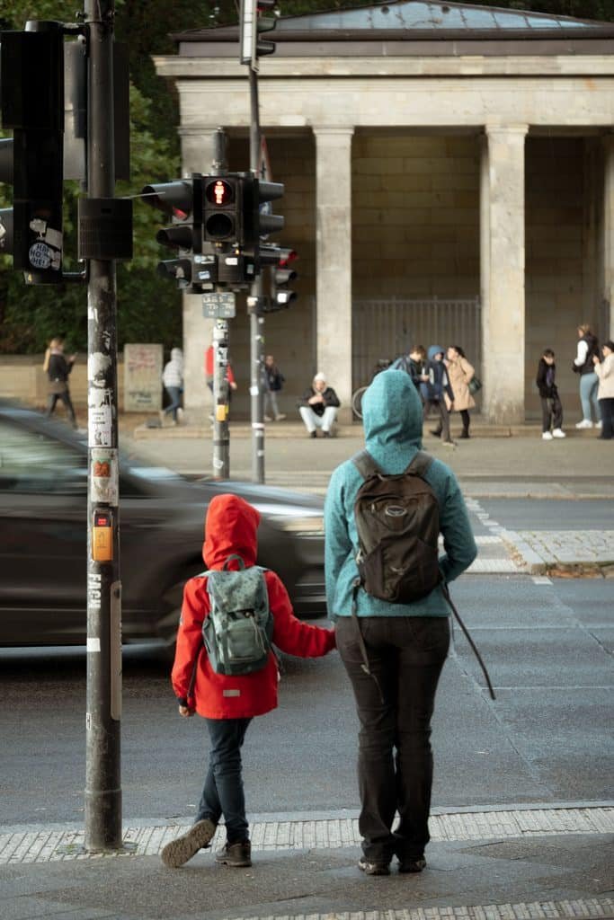 Fußgänger sind im Verkehr das schwächste Glied. Credits: Tim Heckman, pexels