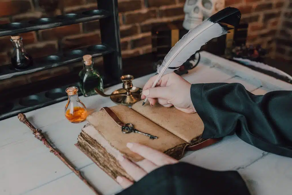 War doch nicht alles schlecht? Alchemistisches Wissen wird ausgegraben. Symbolbild. Credits: RDN Stock project, pexels
